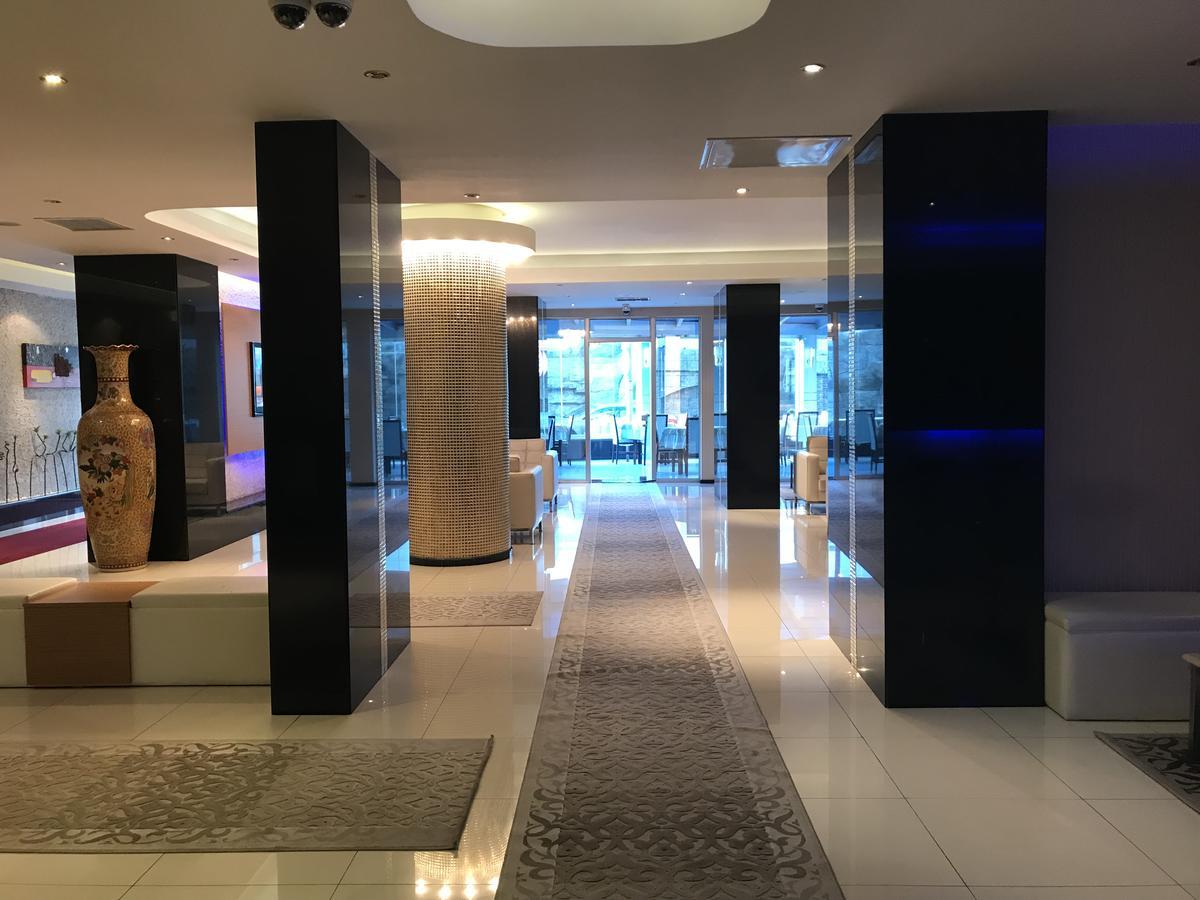 Pen Hotel Istanbul Exteriör bild